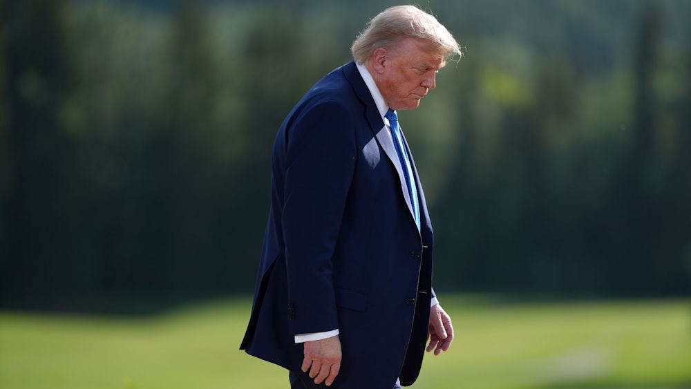 US-Präsident Trump rief die Menschen in Teheran zur Flucht auf.