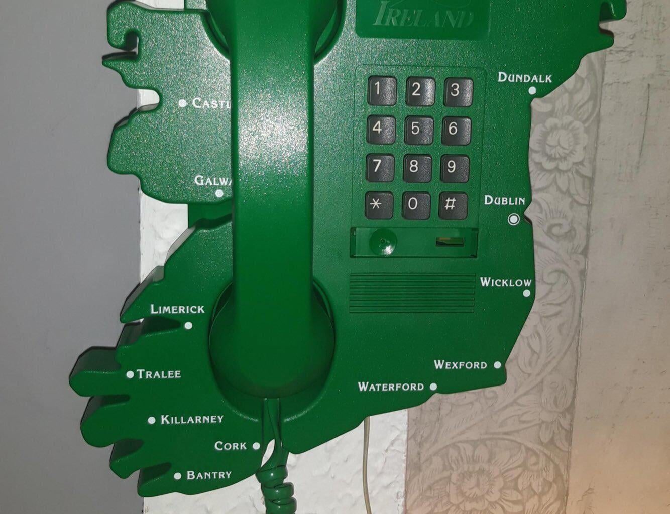 Map of Ireland but its a phone