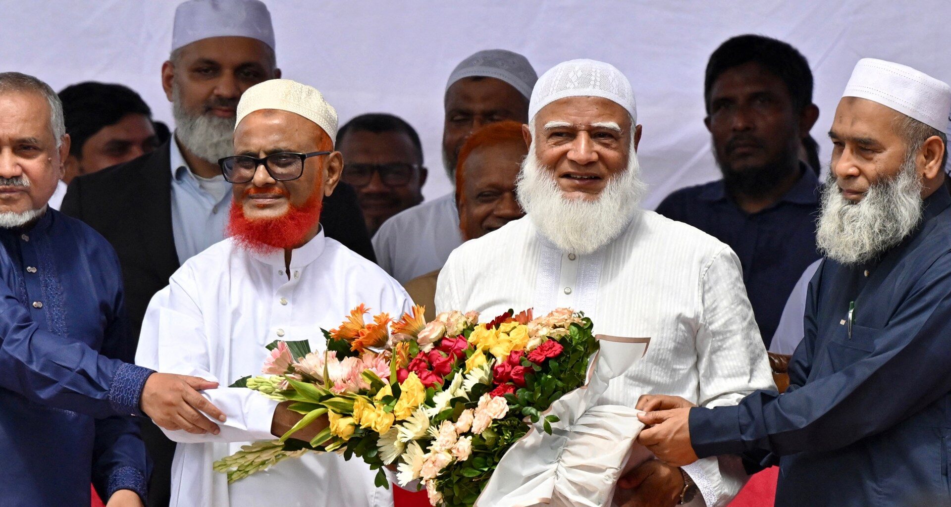 Bangladesh Supreme Court lifts ban on Jamaat-e-Islami party | Politics News