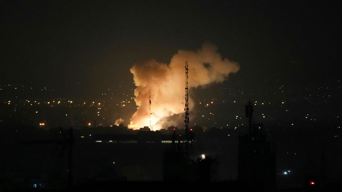 Israel targets Iran nuclear program with airstrikes – NBC 5 Dallas-Fort Worth