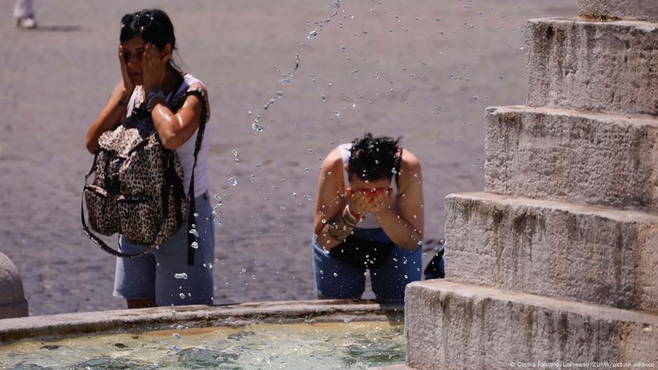 Europe swelters as early summer heat breaks records
