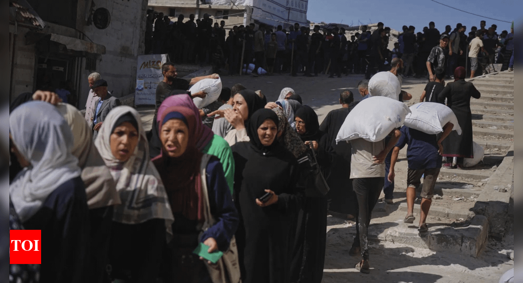 Israeli airstrikes kill 34 in Gaza: Trump eyes truce ‘within a week’; UN aid looted