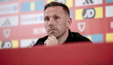 Craig Bellamy wants Welsh players to 'honour the shirt' by not swapping jerseys
