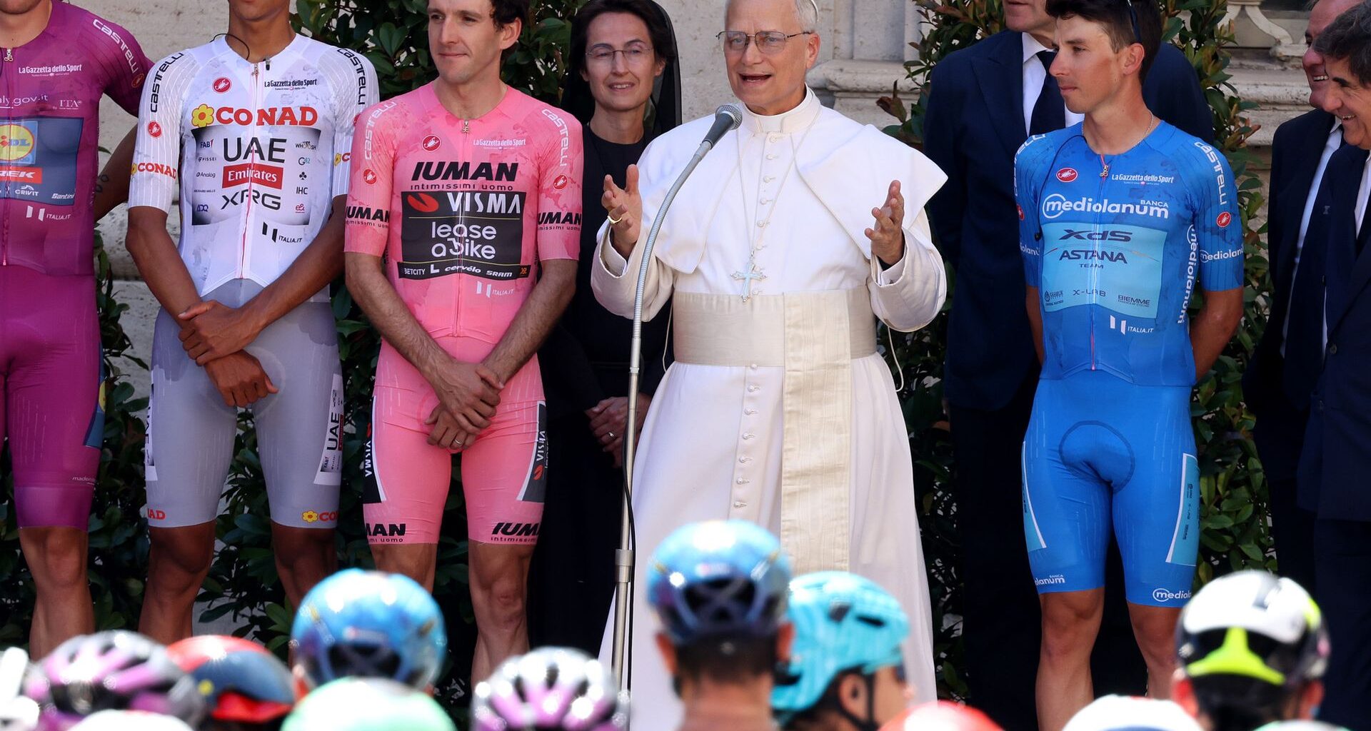 Pope Leo XIV blesses Giro d’Italia cyclists as race enters Vatican for first time