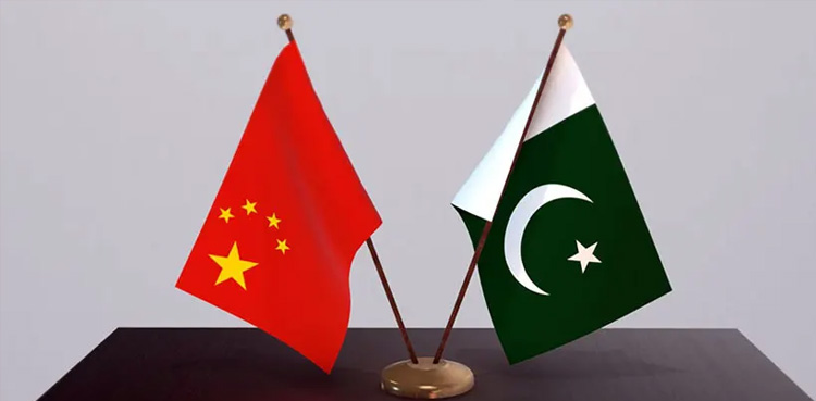 China Backs Pakistan with $3.4 Billion Loan Rollovers