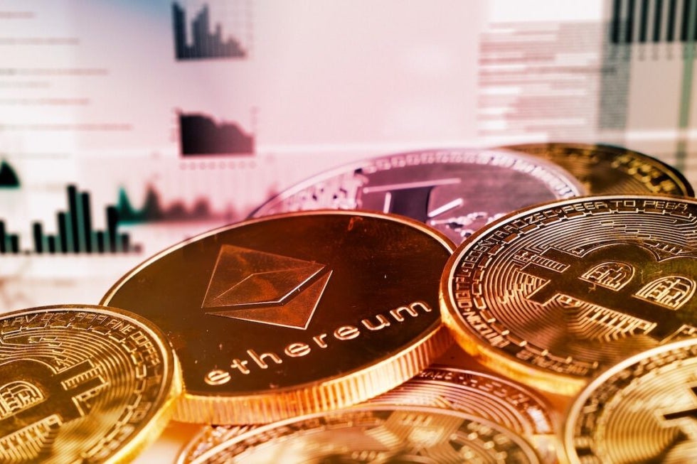 Bitcoin, Ethereum, XRP, Dogecoin Grind Lower Ahead Of Friday Inflation Data Release