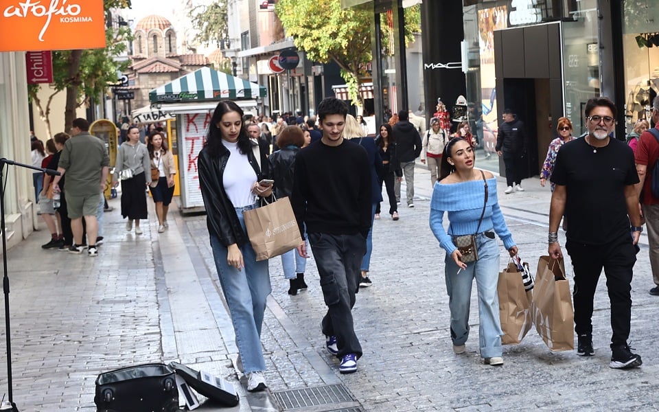 Consumption in Greece at 13-year high