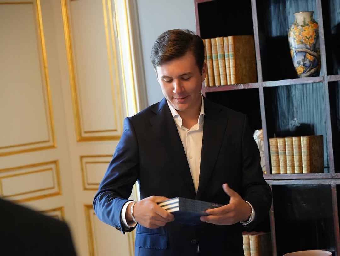 The future king of Denmark receives a special gift from his old friends