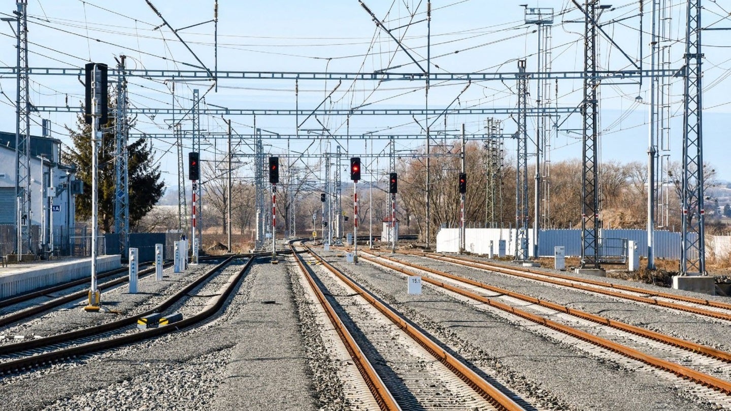 Arriva Group wins €750m contract to operate electric rail services in Czechia