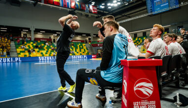 An epic summer evening delivers the two finalists at Poland 2025