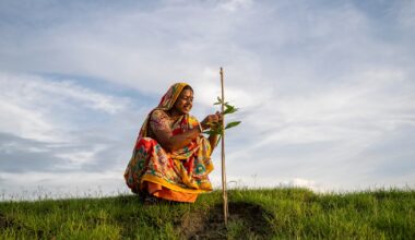 Helping People and Firms in South Asia Weather Climate Shocks