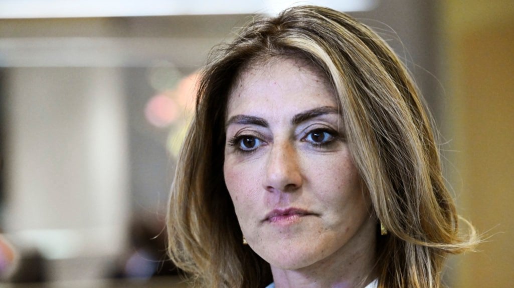 VVD-leider Yeşilgöz: 'Onverantwoord van Wilders om weekend te vieren met Poetinvriendjes'