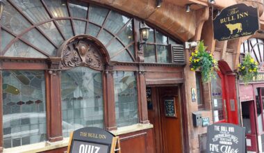 Oldest bar in Paisley, Renfrewshire - The Bull Inn