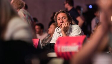 Au congrès du Parti socialiste, Jérôme Guedj accuse Jean-Luc Mélenchon d'être devenu "un salopard antisémite"