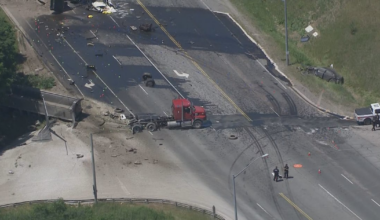 Newmarket crash leaves 1 dead, 2 injured: police