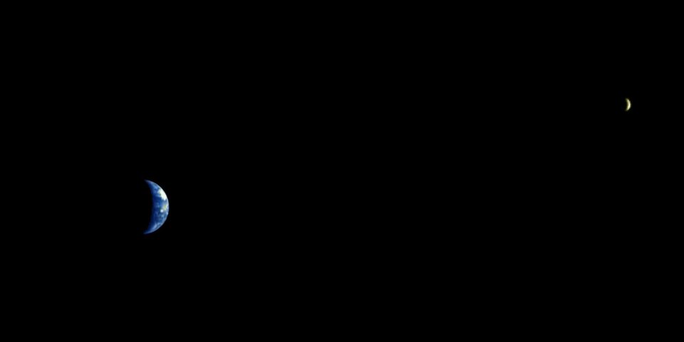 View of Earth and our Moon seen from 8 million km on the way to Mars