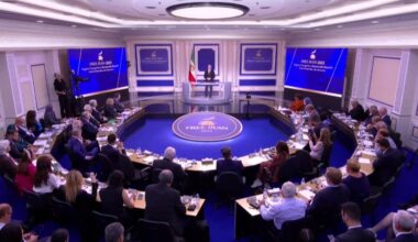 Former Romanian MP Dr. Ben-Oni Ardelean addresses an NCRI conference on May 31, 2025