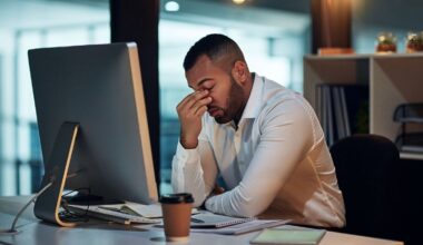 Do You Need a Micro-Retirement or Just to Find a New Job? How to Decide