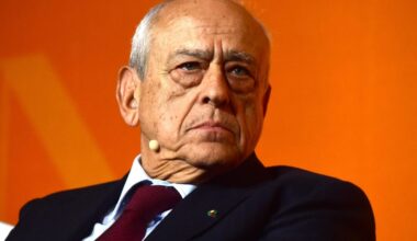 Billionaire clans jostle for power in Italy's reshaped banking sector