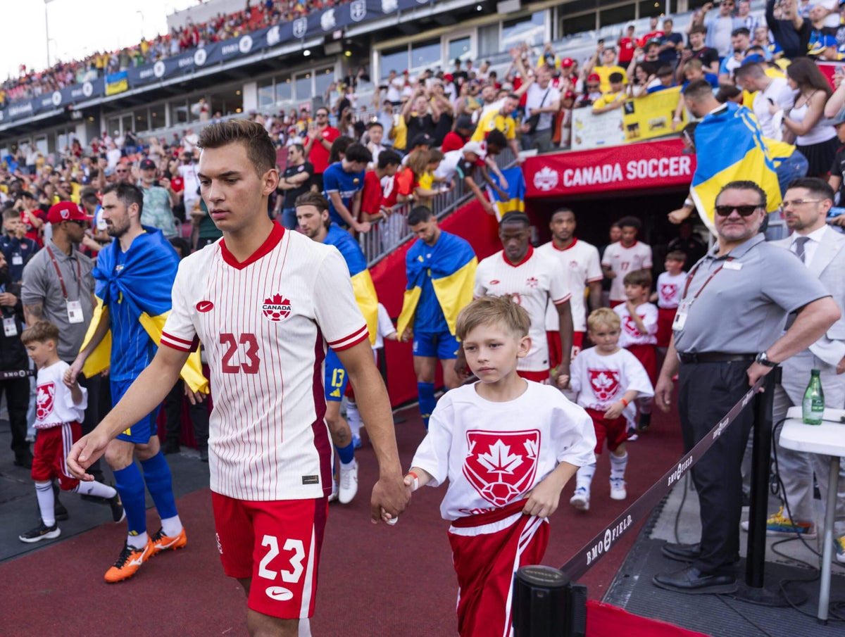 From ball boy to World Cup hopeful, Niko Sigur’s Canada journey comes full circle