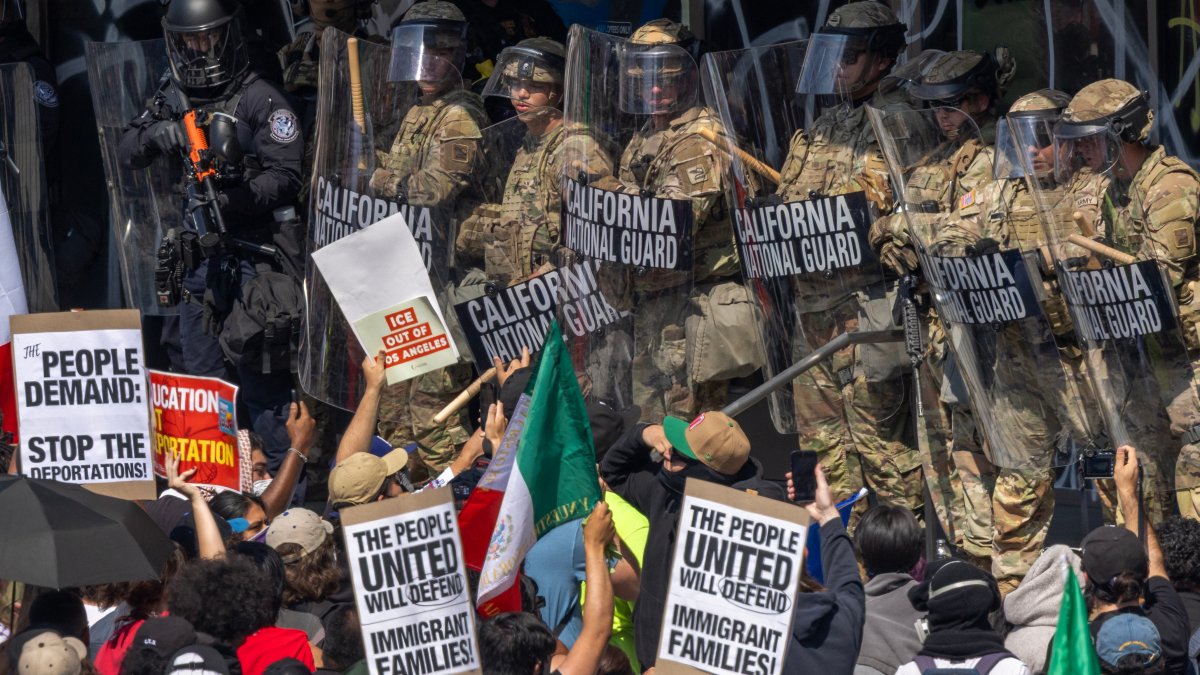 Trump administration can keep National Guard in LA, appeals court rules – NBC Los Angeles
