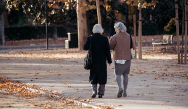 Retirees are moving to Spain for two big reasons: “The best European country to relocate to”