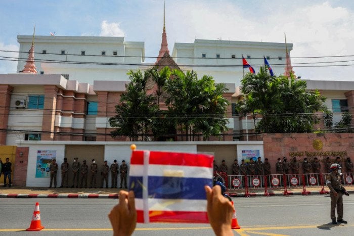 Bangkok Post - Thai military prepared for 'high-level operation' if Cambodia border row escalates