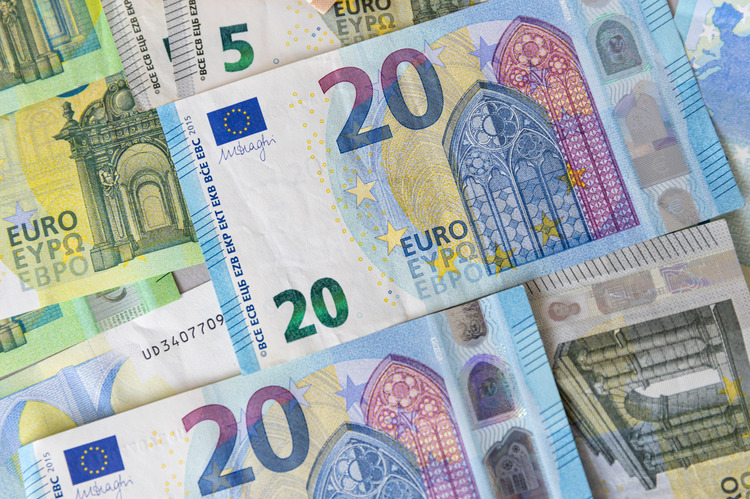 Council for Economic Analyses Urges Close Monitoring of Bulgaria’s Economic Activity as Eurozone Accession Nears
