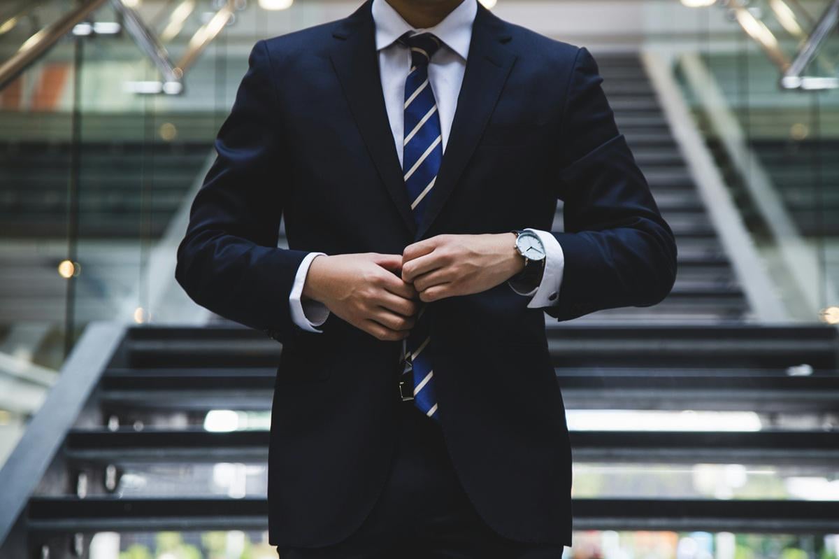 Proposal to introduce 'maximum wage' in the UK
