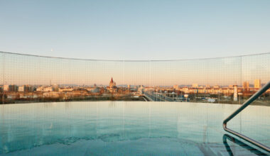 a by adina vienna
