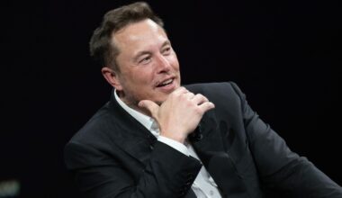 Trump And Musk Might Be Making Up. Should You Buy Tesla Stock Here? - Barchart.com