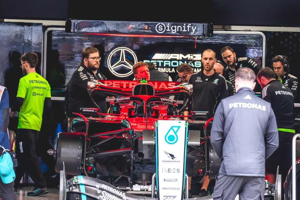 Japan Suzuka Grand Prix Griffin Riley Ilce 1 04 06 25 229