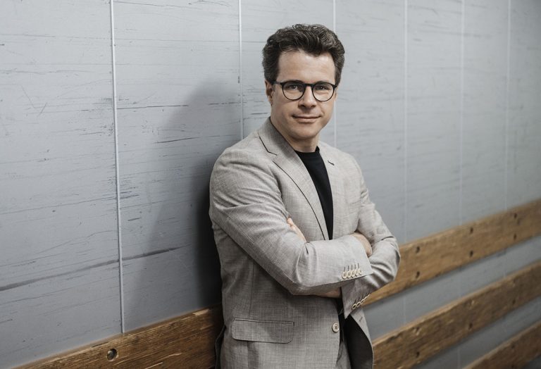 Jakub Hrusa To Become Chief Conductor of Czech Philharmonic in 2028 – Brno Daily