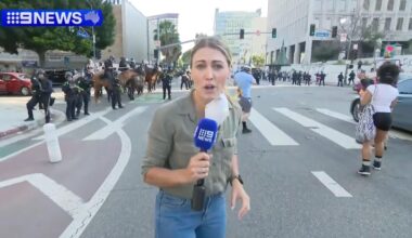 Journalistin wird während Live-Schalte von Polizei beschossen