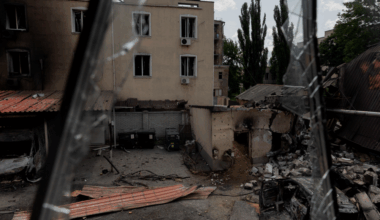 Drones, Missiles Pummel Kyiv as Public Endures