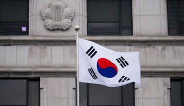 Korea’s benchmark stock index soars to 45-month high