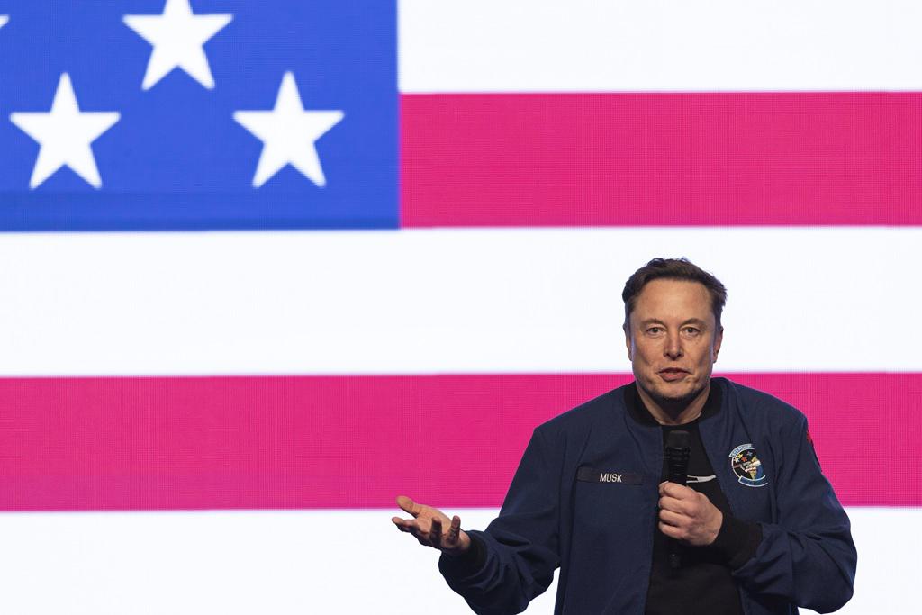 Steve Bannon Is Right About Elon Musk