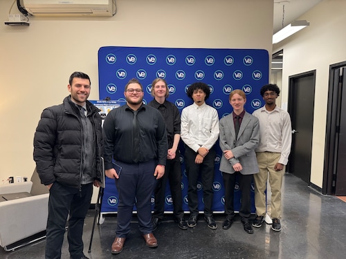 These Staten Island teens are running their own business while still in high school