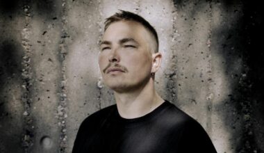 Unge voksne dater på toilettet, i offentlig transport, og i sengen om søndagen. Men gør det overhovedet godt for noget?