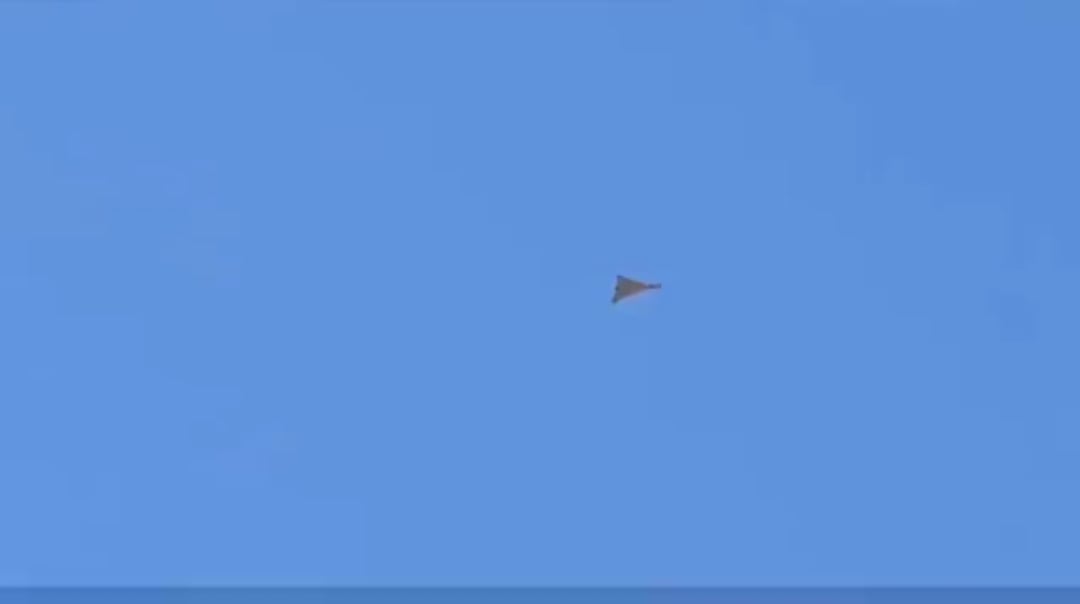 IAF figther downing an Iranian drone, relatively high quality ground view