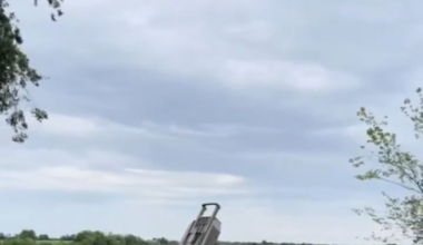 A salvo of Ukrainian M142 «HIMARS» MLRS fired on Russian targets presumably in the Kursk region. [Published 08.06.2025]
