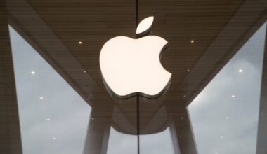 Apple revamps EU App Store terms to avert more fines