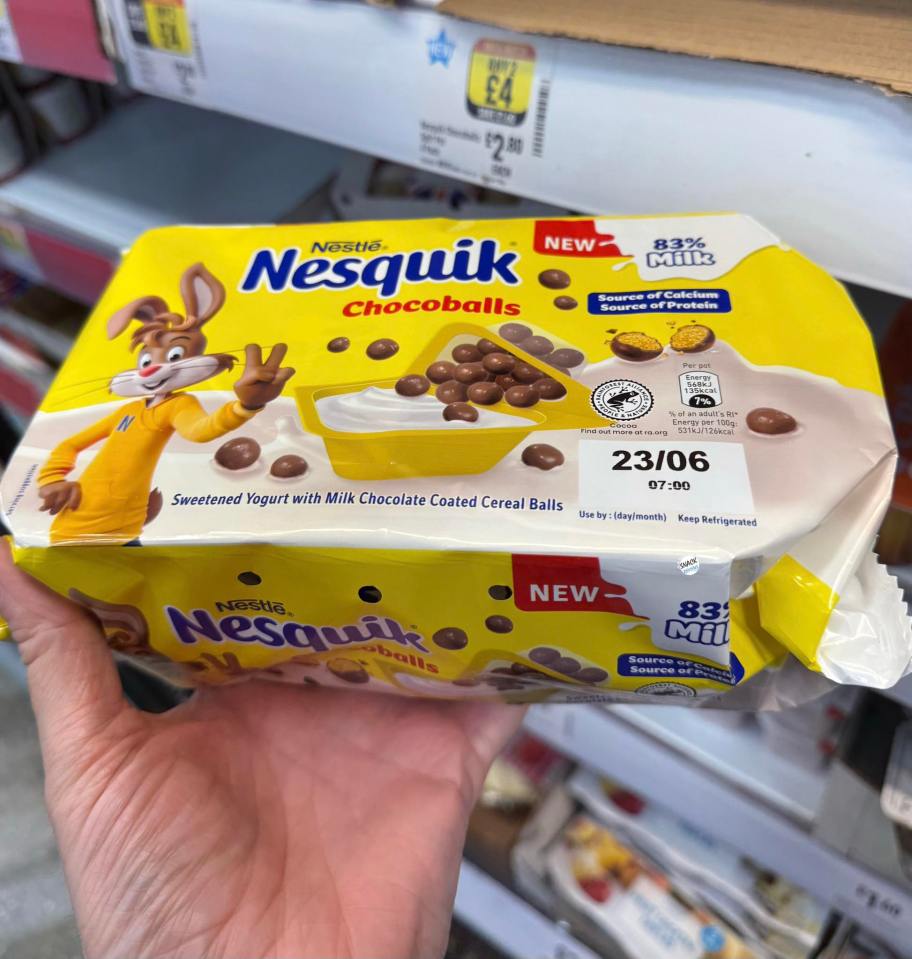 Nesquik Chocoballs yogurt package.