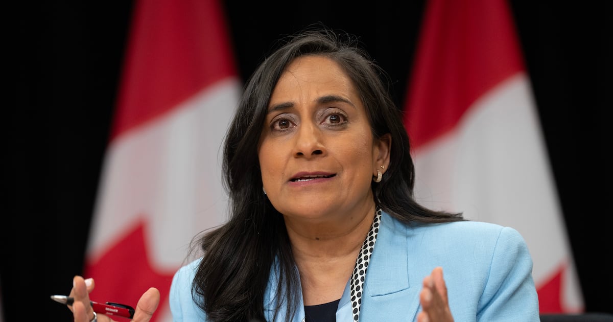 Canadian dies in ICE custody, Canada seeks more information