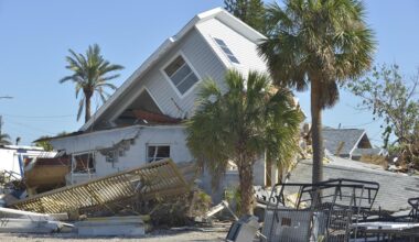 Climate Change Will Bankrupt the Country - Climate-fueled disasters cost America almost a trillion dollars over the last year, far more than economists predicted.