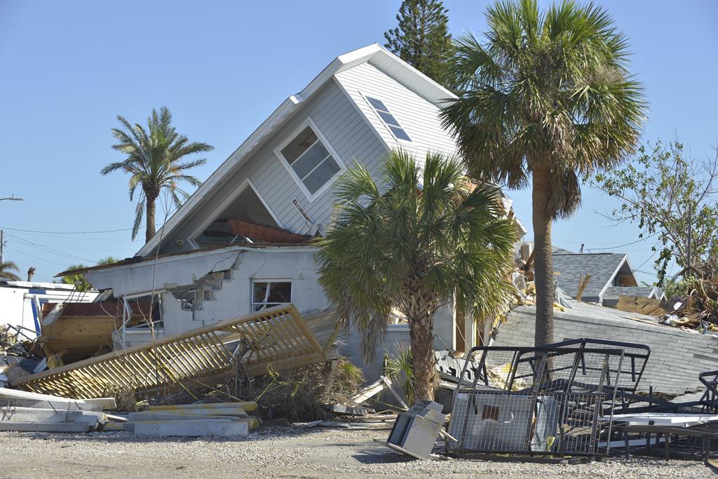Climate Change Will Bankrupt the Country - Climate-fueled disasters cost America almost a trillion dollars over the last year, far more than economists predicted.