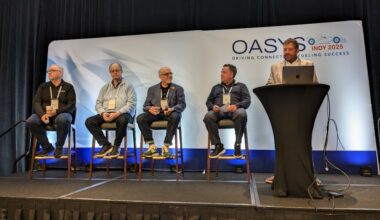 From left to right Jeff Costello of Nice, Dennis Holzer of Powerhouse Alliance, Mitch Klein of CEDIA, and Greg Simmons of ADI/SnapOne talk on tariff impacts at Oasys Buying group event