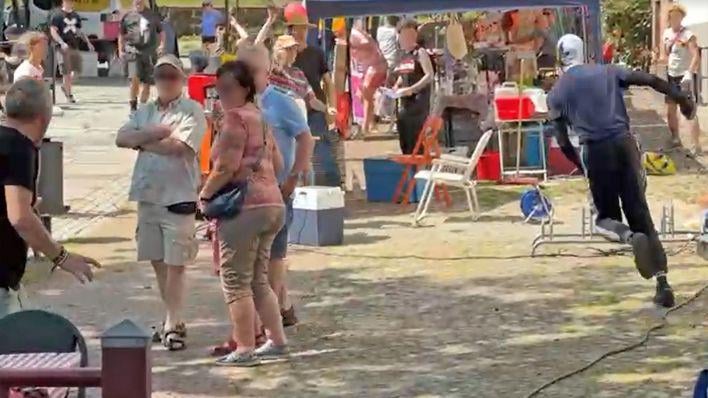 Vermummte greifen Besucher von Vielfaltsveranstaltung in Bad Freienwalde an