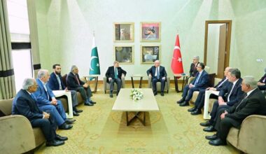 Turkey and Pakistan Strengthen Military Cooperation