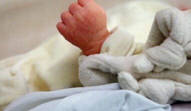 le taux de mortalité infantile en France est l'un des plus élevés d'Europe mais les raisons de ce phénomène restent à ce stade difficiles à identifier avec certitude